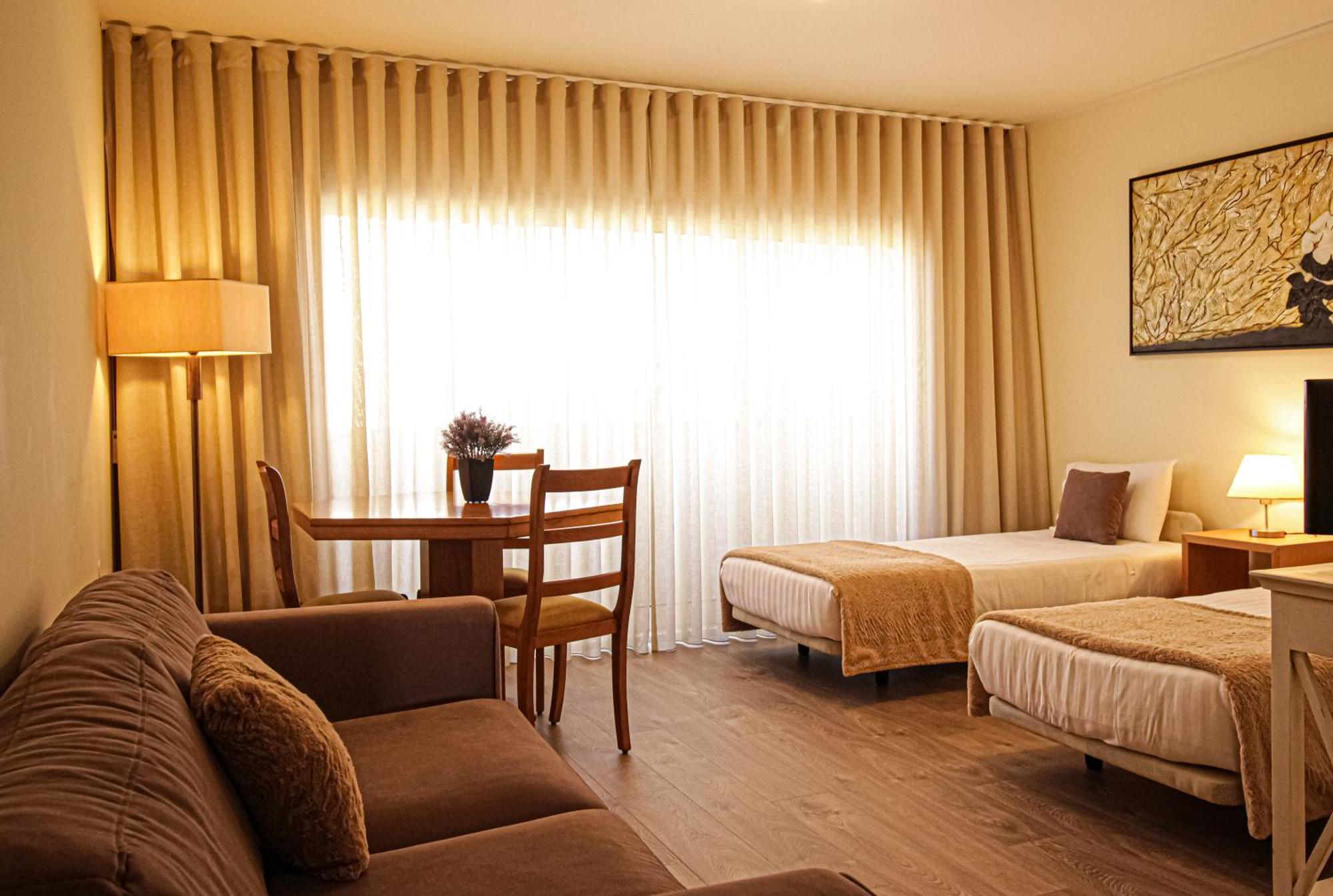 Hotel Dos Loios Santa Maria da Feira Εξωτερικό φωτογραφία
