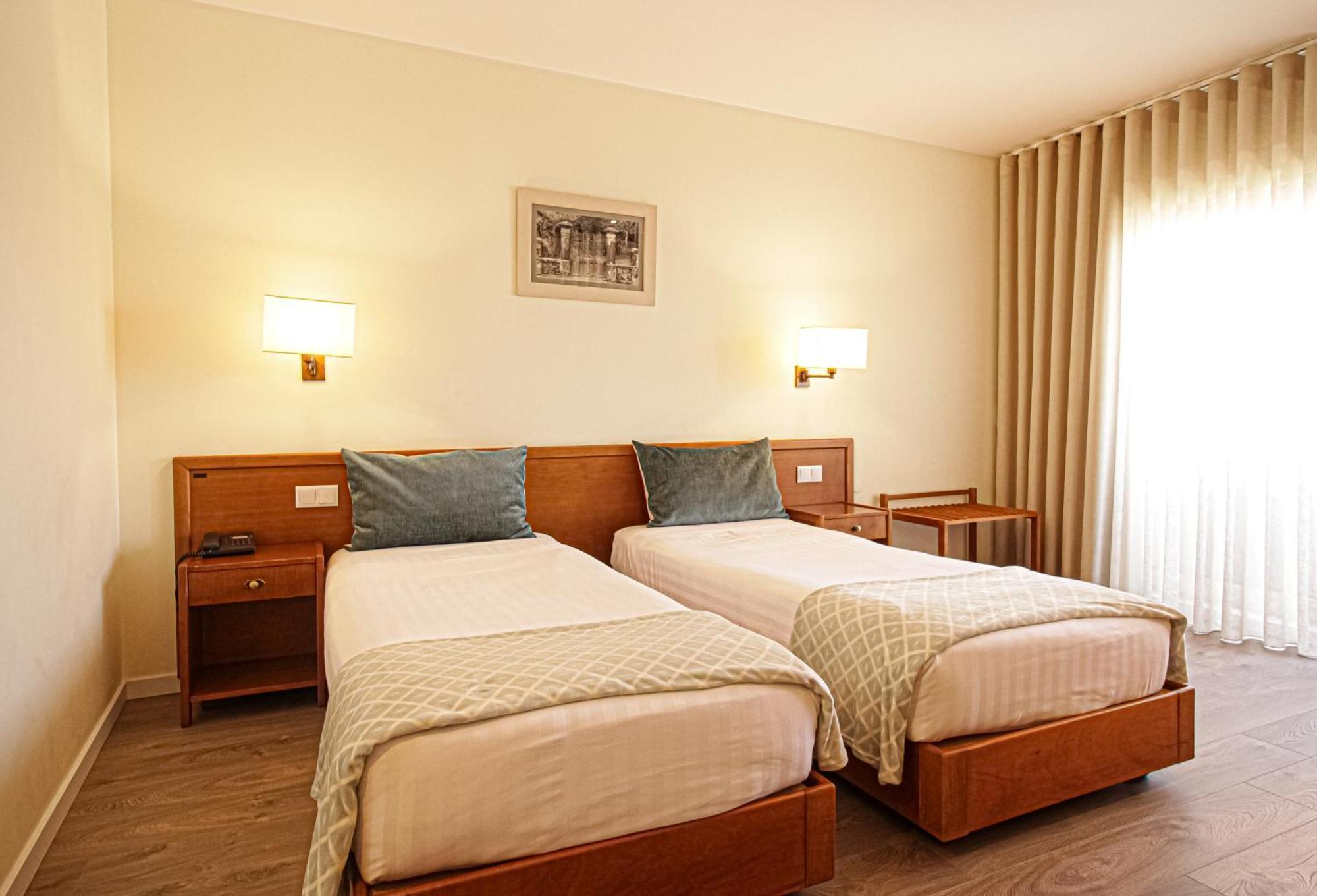 Hotel Dos Loios Santa Maria da Feira Εξωτερικό φωτογραφία